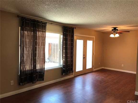 5th image of 1324 N Placer Ave
