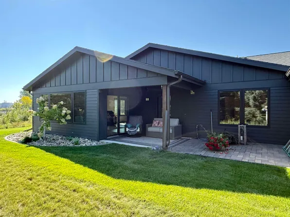 1508 Blaines Way, Spirit Lake, IA 51360