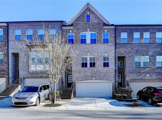373 Via Secco Ln, Suwanee, GA 30024
