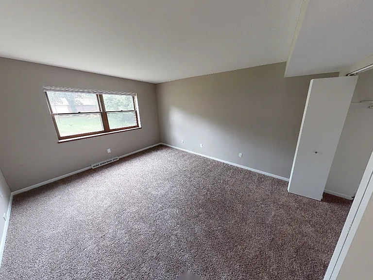 Woodland Reserve Apartments — Photo 71
