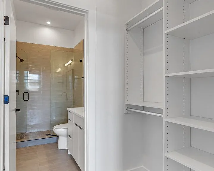 3312 N Halsted St #2F — Photo 11
