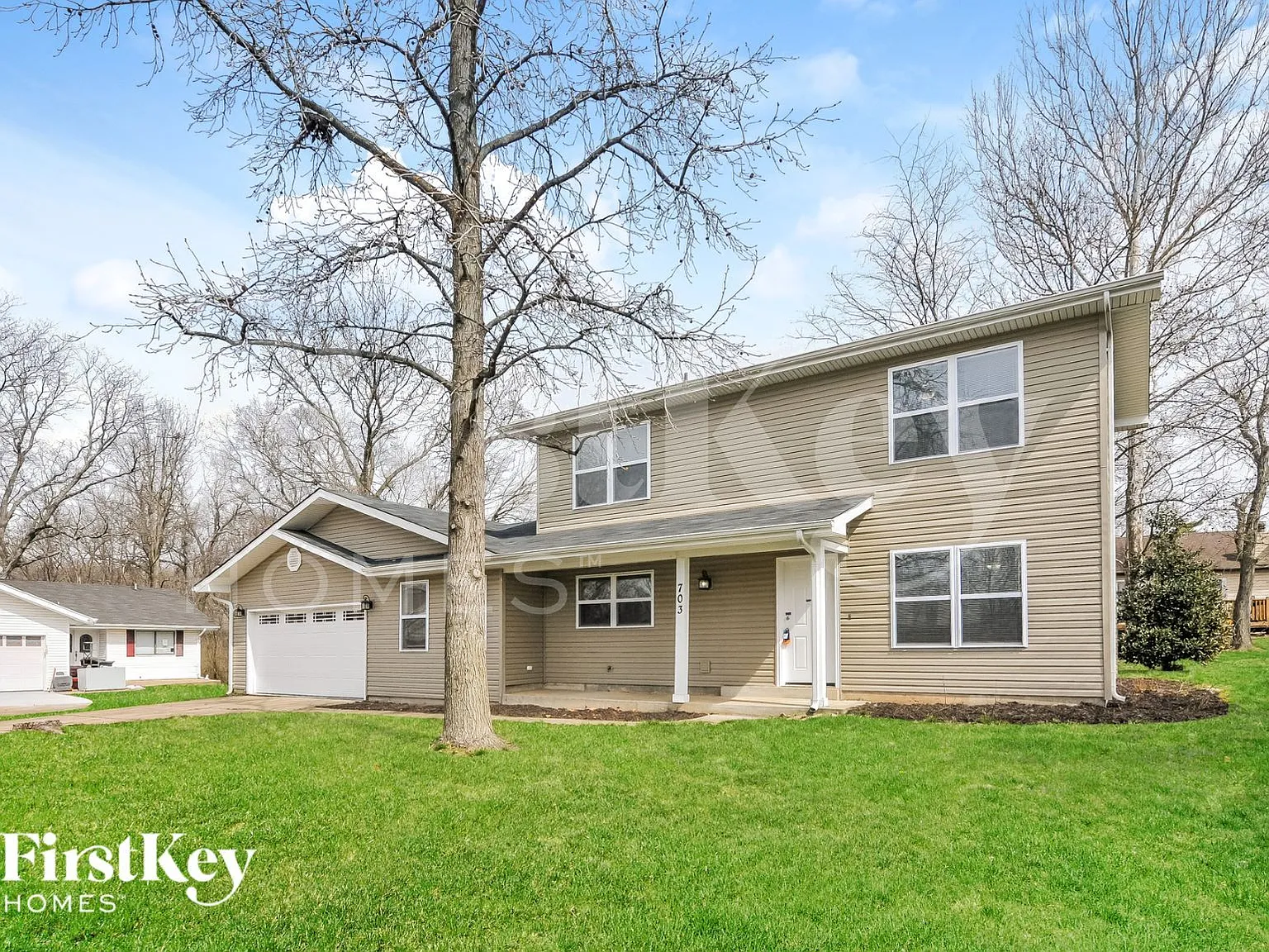 3 bed, 1.5 bath, 1544 sqft, $2,500 — Photo 1