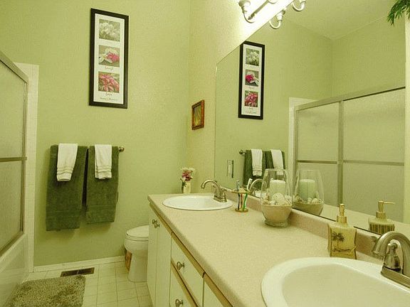 5-piece Bathroom