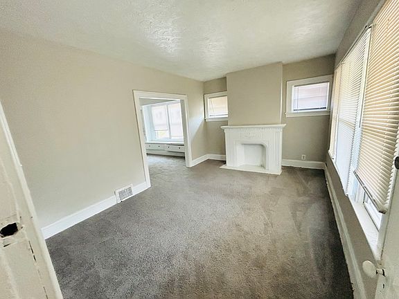 5th image of 905 E 141st St #Up