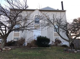 3516 Caledonia Cir, Woodbridge, VA 22192
