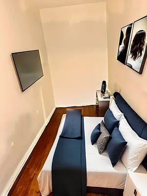 Rented by City Connections Realty | media 7