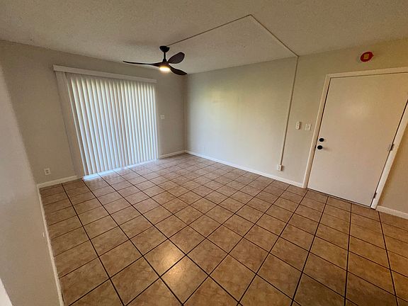 4th image of 1790 Abbey Rd APT 102
