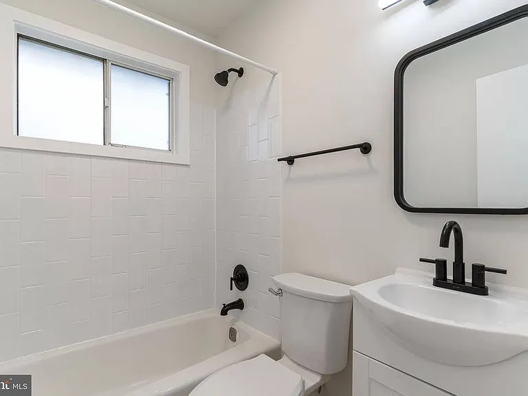 12403 Ridge Rd — Photo 17