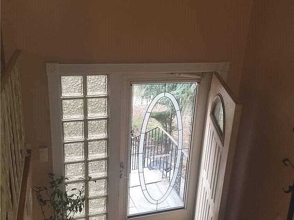 4th image of 21 McKinley Ave