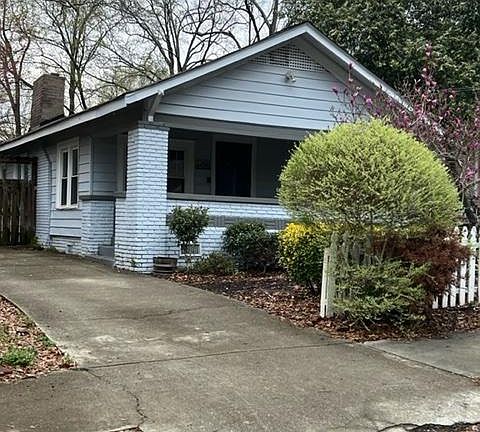 Front of home and driveway
