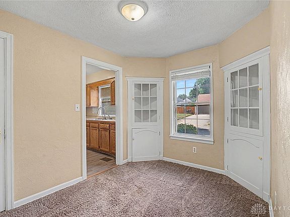3rd image of 3842 Columbine Pl