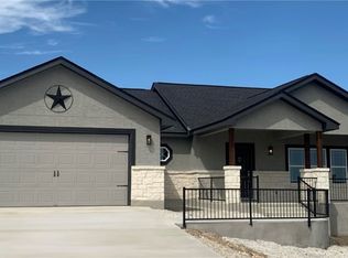 119 William Woods, Blanco, TX 78606