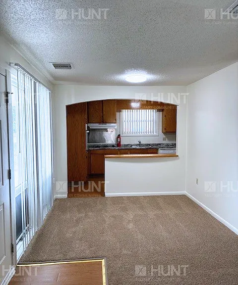 119 Foxglove St — Photo 2