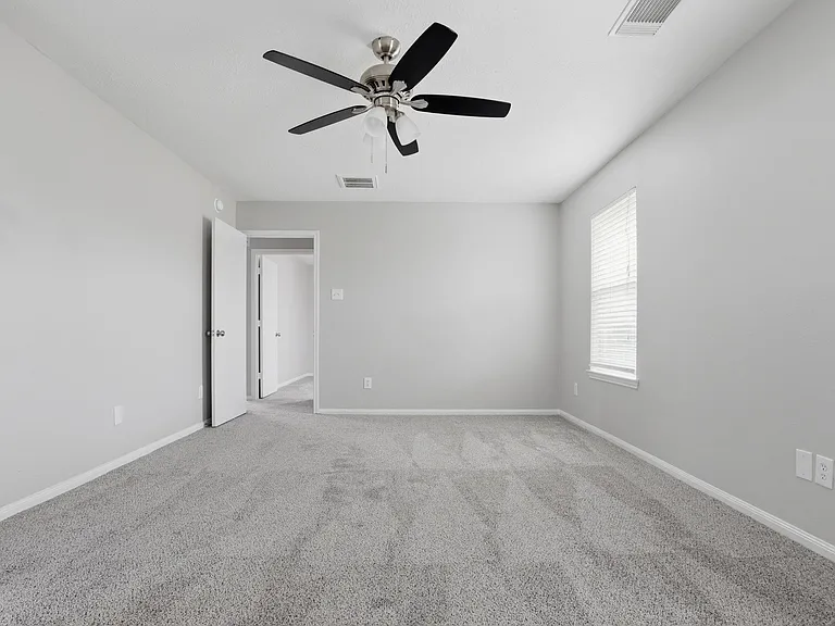 5727 Landon Creek Ln — Photo 12
