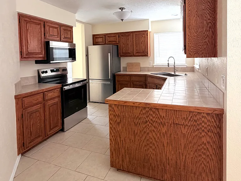 6125 Rosetree Pl NE — Photo 13