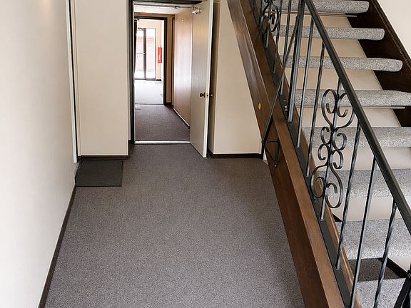3rd image of 9865 Cordoba Ct APT 1B