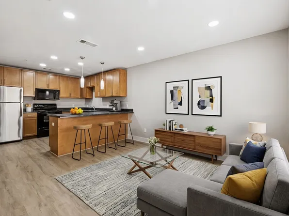 711 W 32nd 1/2 St, Austin, TX
