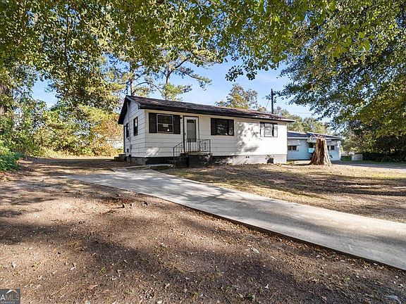 4th image of 50 Evelyn Rd