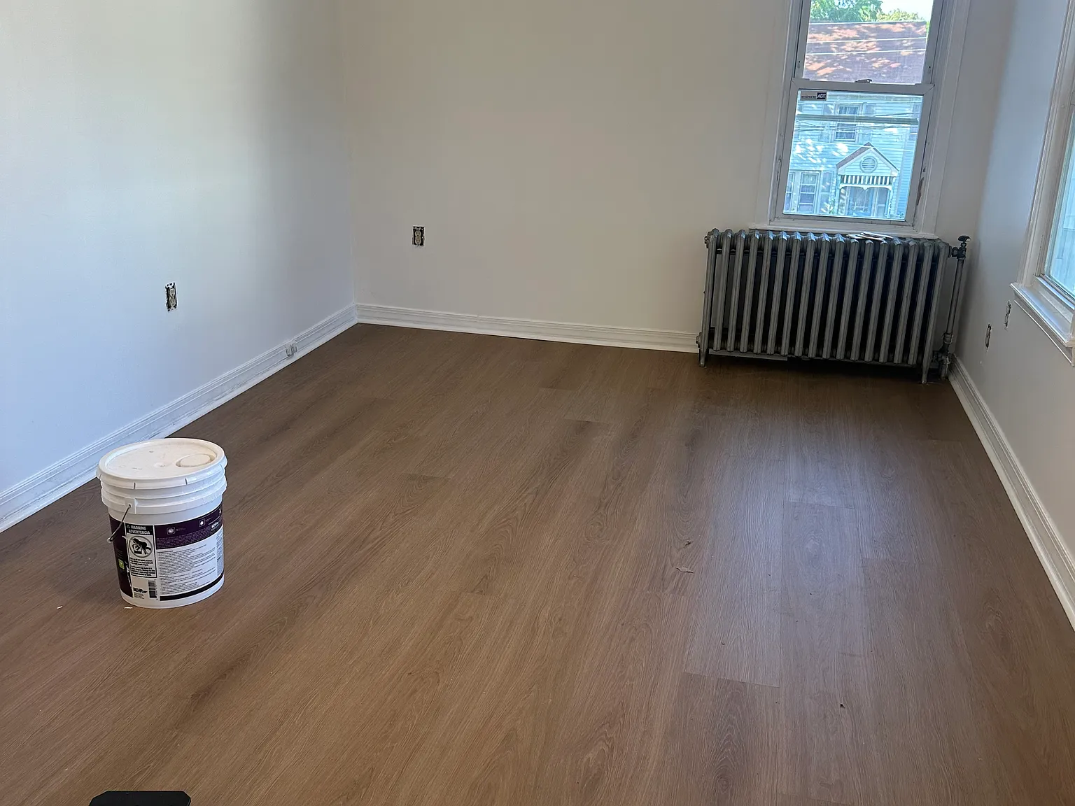 3 bed, 1.5 bath, 1404 sqft, $2,500 — Photo 4