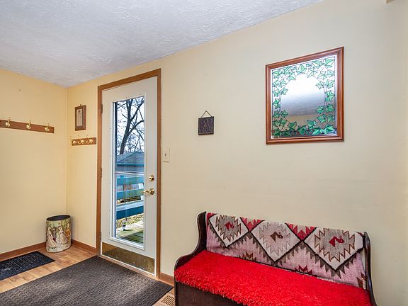 4th image of 5802 Wonder Woods Dr