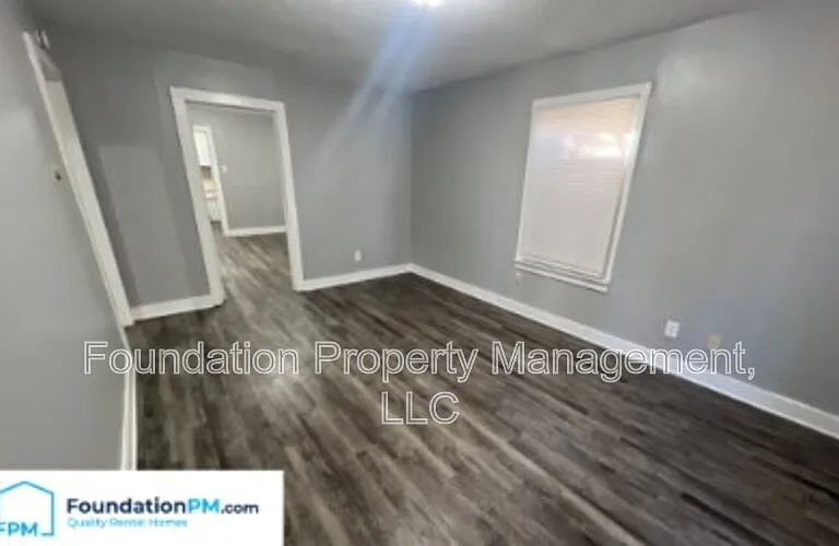 444 Glankler St — Photo 11