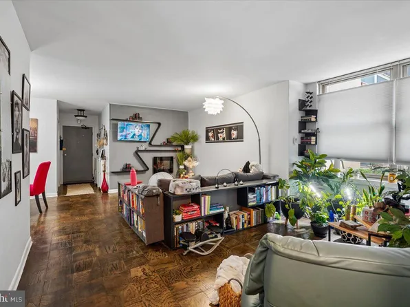 1260 21st St NW APT 111, Washington, DC 20036