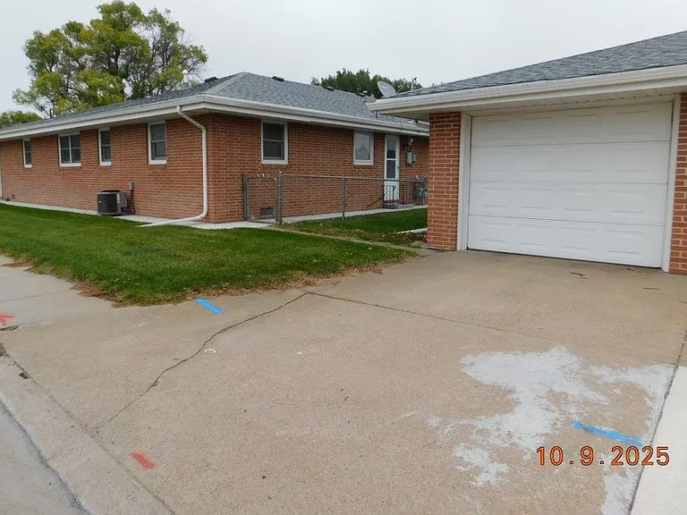 1720 Short St — Photo 26