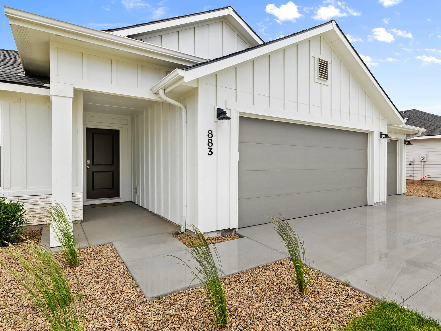 3 bed, 1694 sqft, $3,300 — Photo 3