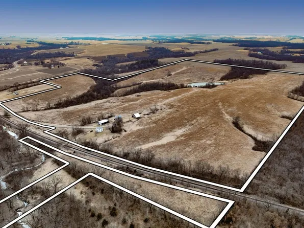 23962 155th St, Columbus Junction, IA 52738