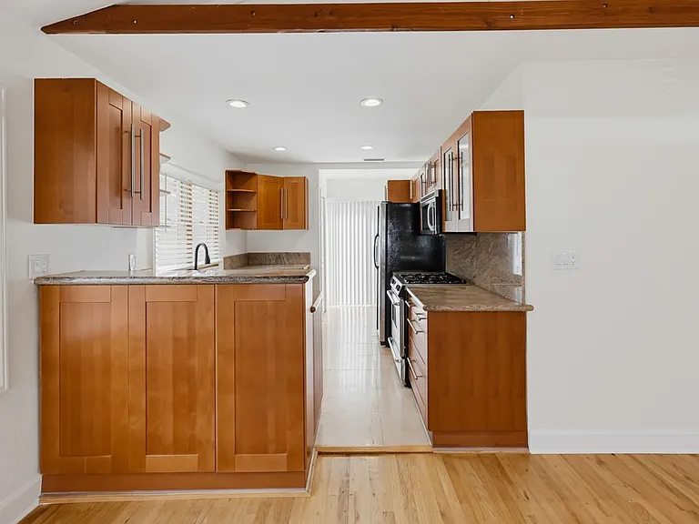 4356 Louisiana St — Photo 7