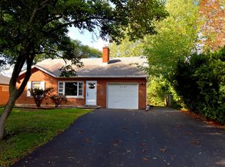 5520 S County Line Rd, Hinsdale, IL 60521