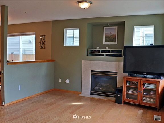 2nd image of 6401 Lombard Avenue #B