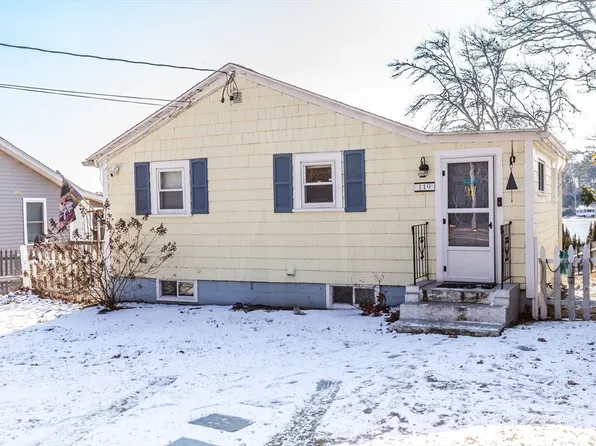 119 Glen Charlie Rd, Wareham, MA 02571
