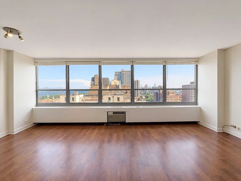 3550 N Lake Shore Dr #1806 — Photo 15