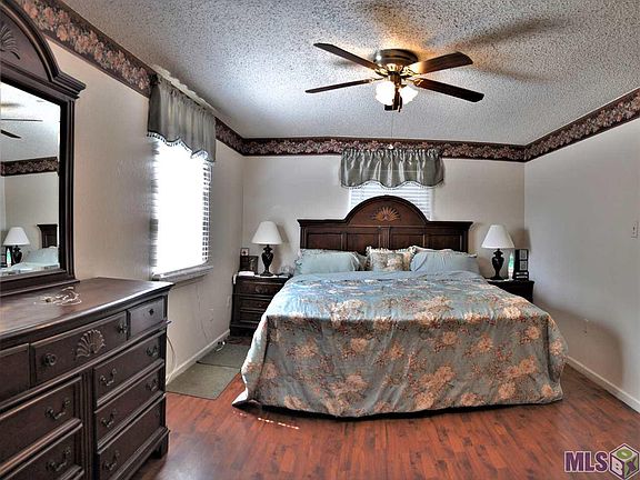 2nd image of 1708 S Neal Ave