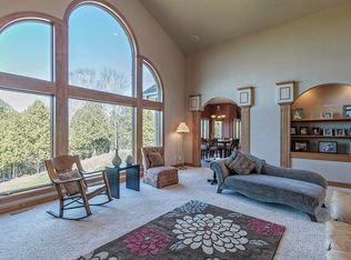 811 Alpine Cir, Algoma, WI 54201