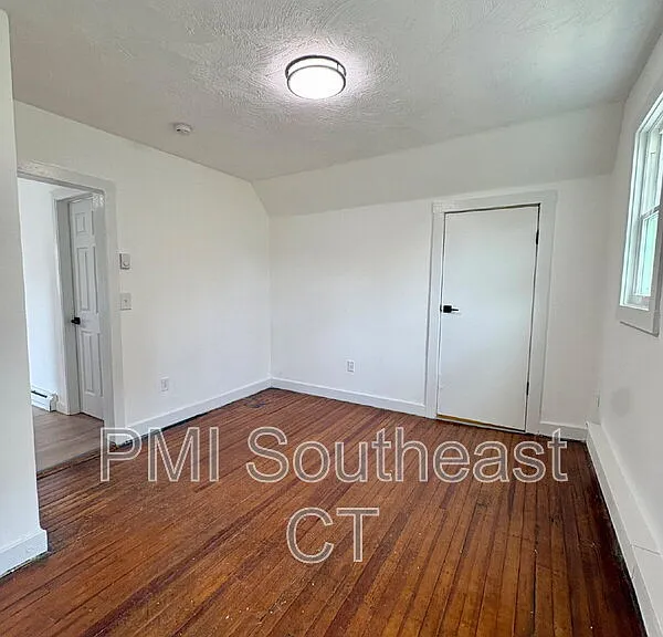 7 Griswold Ct #3 — Photo 3