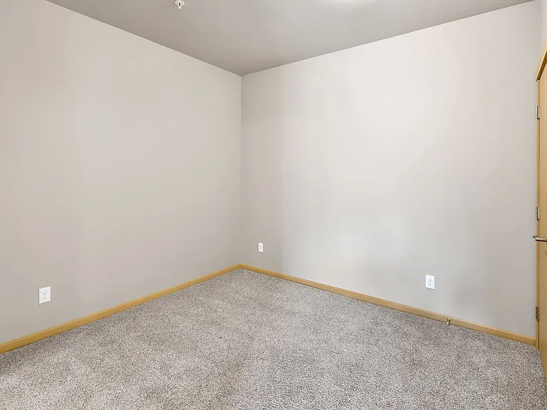 Tremezzo Apartments — Photo 15