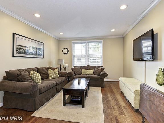 2nd image of 248 N Thomas St APT 4