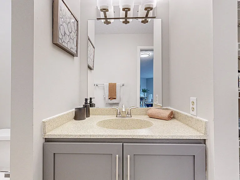 Audenn Apartments — Photo 54
