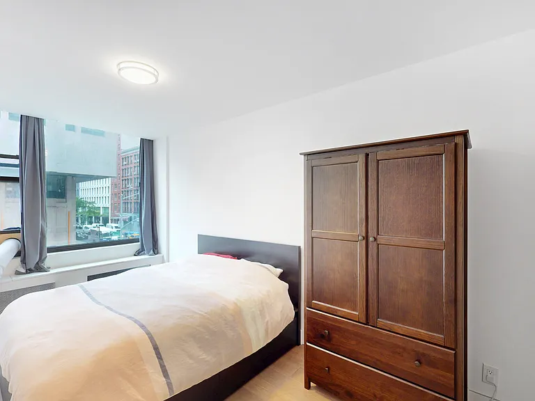 315 7th Ave #2C — Photo 6