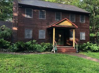 271 Browns Pond Rd, Staatsburg, NY 12580