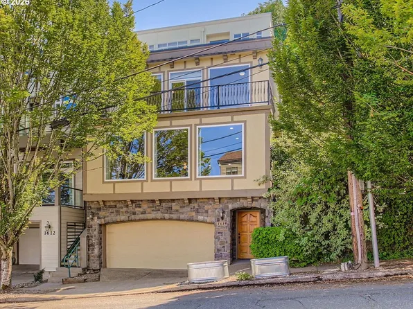 1616 SW Montgomery St, Portland, OR 97201