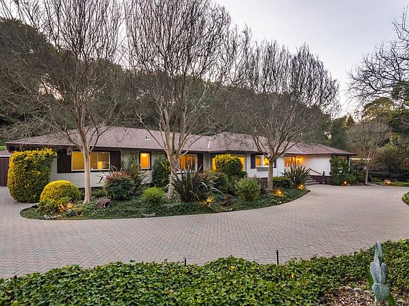 4th image of 447 Eleanor Dr