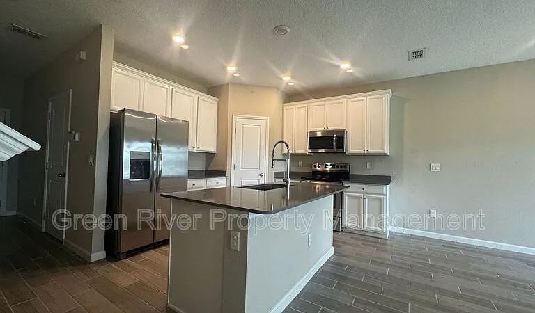 10361 Benson Lake Dr — Photo 6