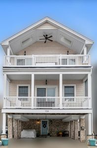 104 Pennsylvania Avenue, Long Beach, NY, 11561
