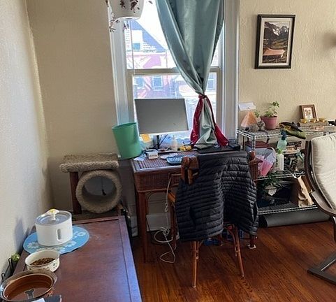 2nd image of 1760 N Pearl St APT 17