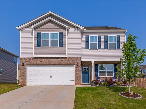 327 Callerton Dr, Piedmont, SC 29673
