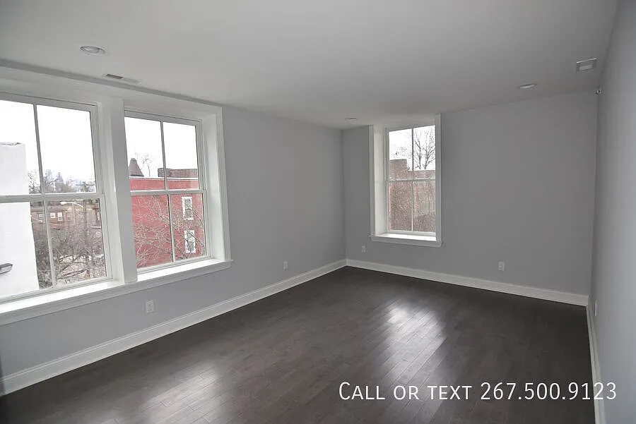 Perfect Location, Perfect Apartment. Visit Us Today! — Photo 2