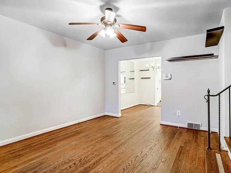 3351 Clay St NE — Photo 4